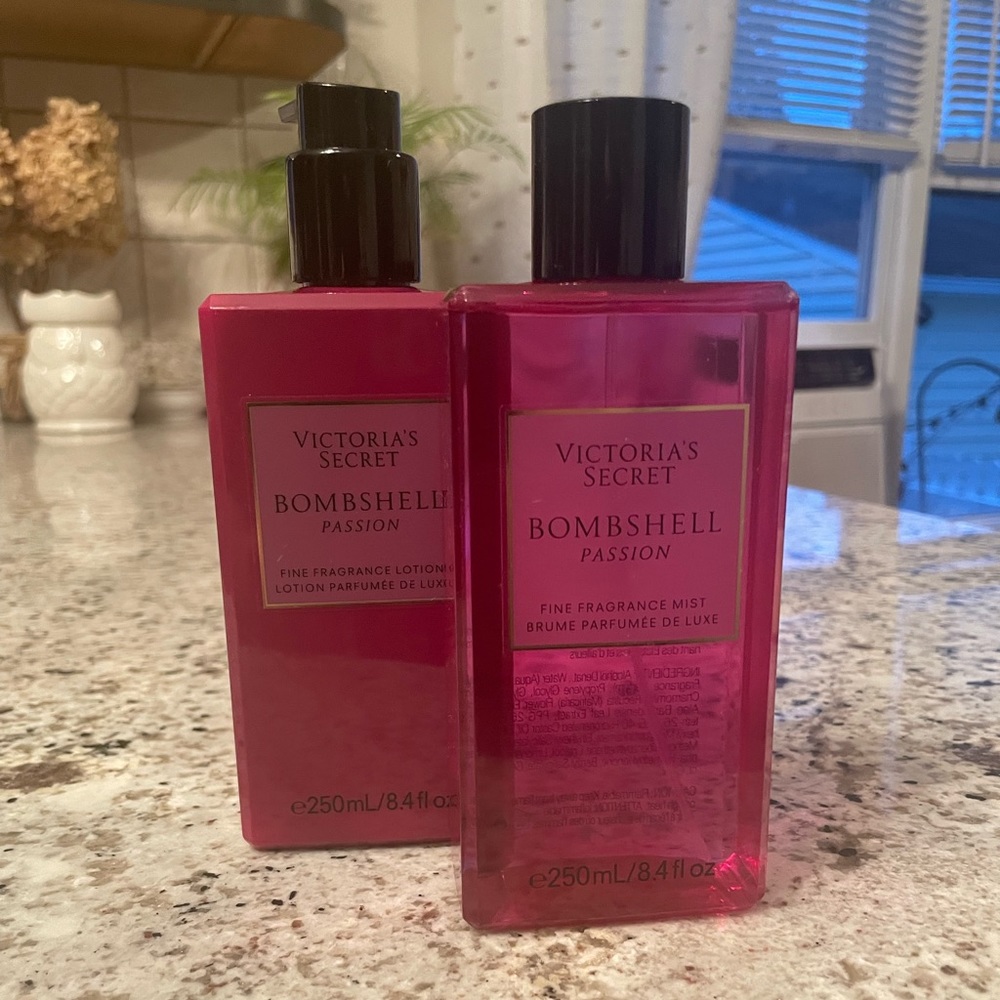 VS Bombshell Passion